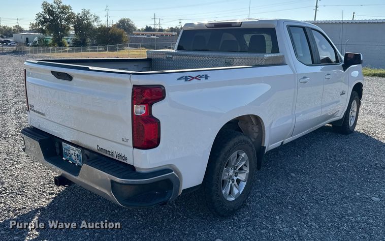 image for item EU5338 2019 Chevrolet Silverado 1500 Double Cab pickup truck