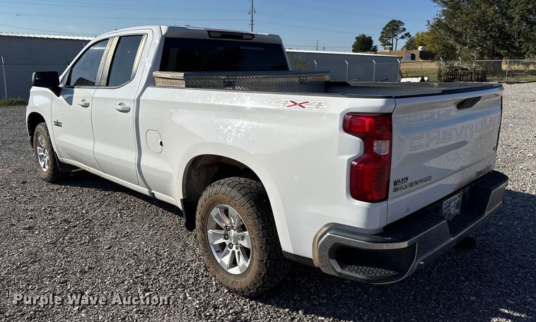 image for item EU5338 2019 Chevrolet Silverado 1500 Double Cab pickup truck