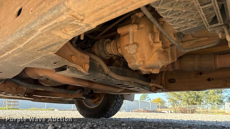 image for item EU5338 2019 Chevrolet Silverado 1500 Double Cab pickup truck