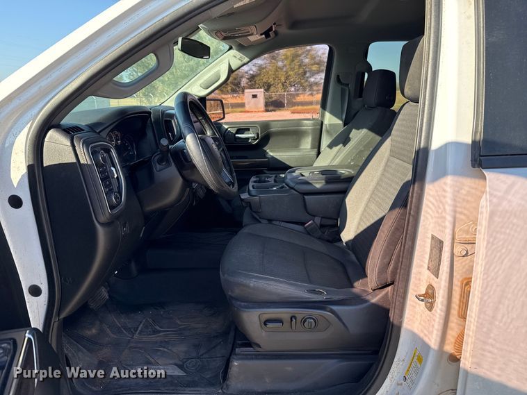 image for item EU5338 2019 Chevrolet Silverado 1500 Double Cab pickup truck