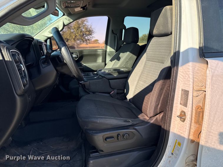 image for item EU5338 2019 Chevrolet Silverado 1500 Double Cab pickup truck