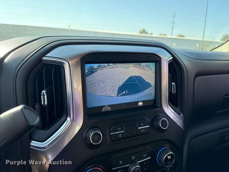 image for item EU5338 2019 Chevrolet Silverado 1500 Double Cab pickup truck