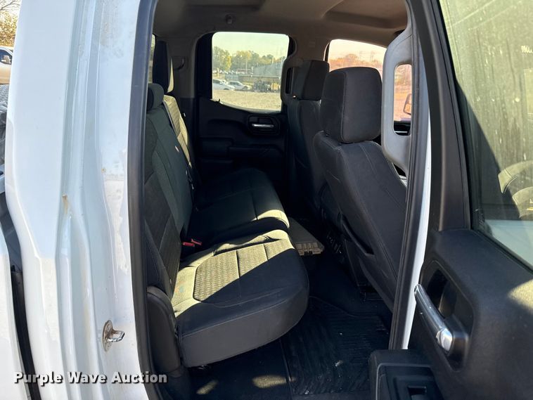 image for item EU5338 2019 Chevrolet Silverado 1500 Double Cab pickup truck