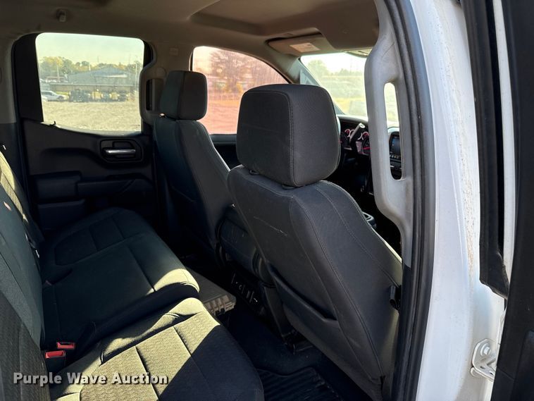 image for item EU5338 2019 Chevrolet Silverado 1500 Double Cab pickup truck