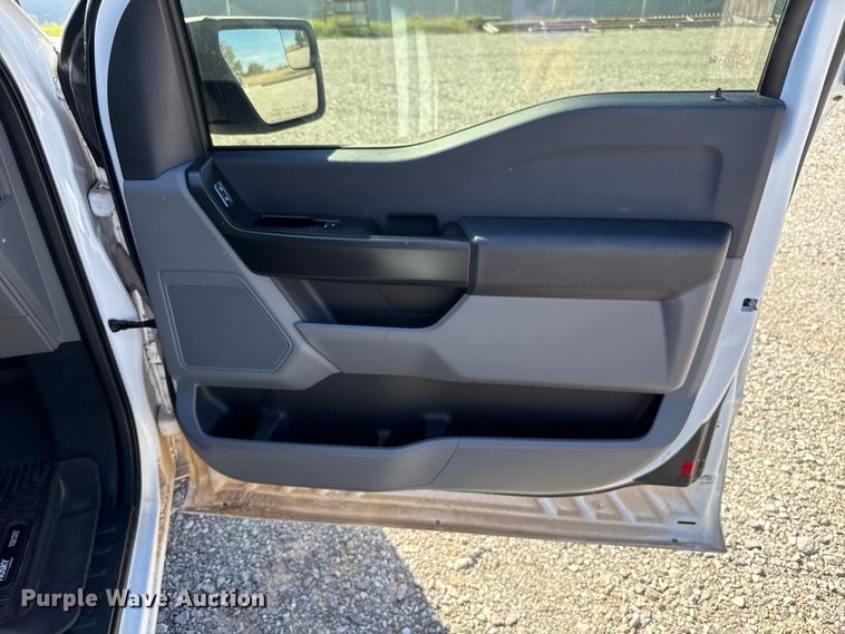 image for item EU5339 2022 Ford F150 SuperCab pickup truck