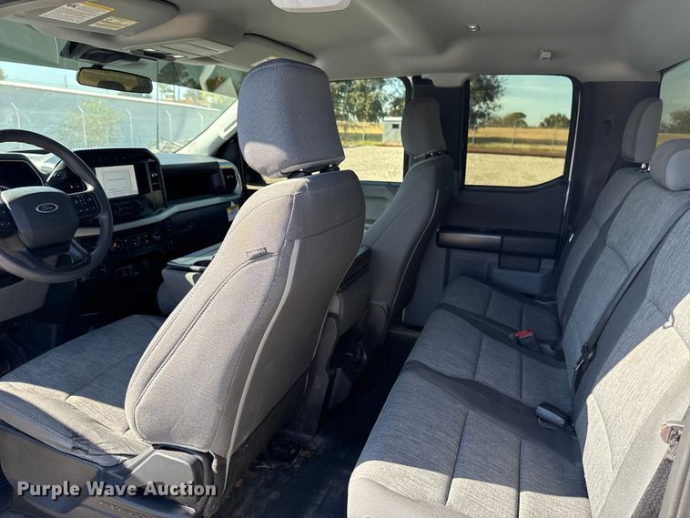 image for item EU5339 2022 Ford F150 SuperCab pickup truck