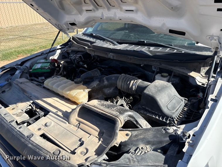 image for item EU5339 2022 Ford F150 SuperCab pickup truck