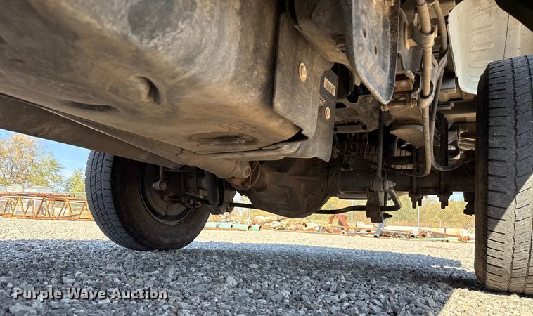 image for item EU5340 2021 Ford F250 Super Duty SuperCab pickup truck