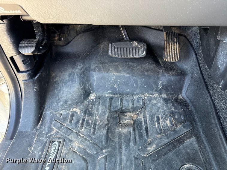 image for item EU5340 2021 Ford F250 Super Duty SuperCab pickup truck