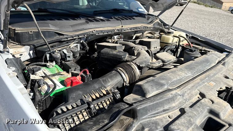 image for item EU5340 2021 Ford F250 Super Duty SuperCab pickup truck