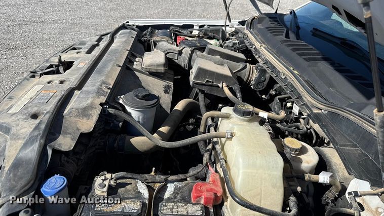 image for item EU5340 2021 Ford F250 Super Duty SuperCab pickup truck