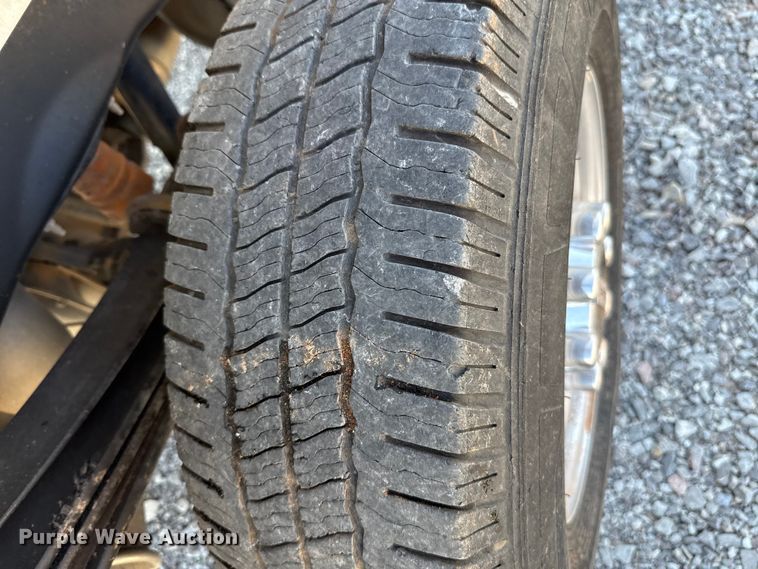 image for item EU5340 2021 Ford F250 Super Duty SuperCab pickup truck