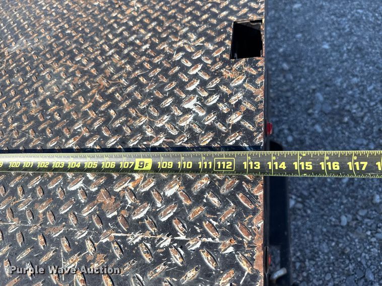 image for item EU5341 2021 Ford F350 Super Duty  SuperCab flatbed pickup truck