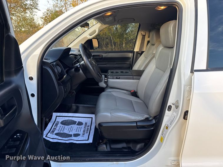 image for item EU5344 2020 Toyota Tundra Double Cab pickup truck