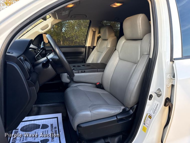 image for item EU5344 2020 Toyota Tundra Double Cab pickup truck