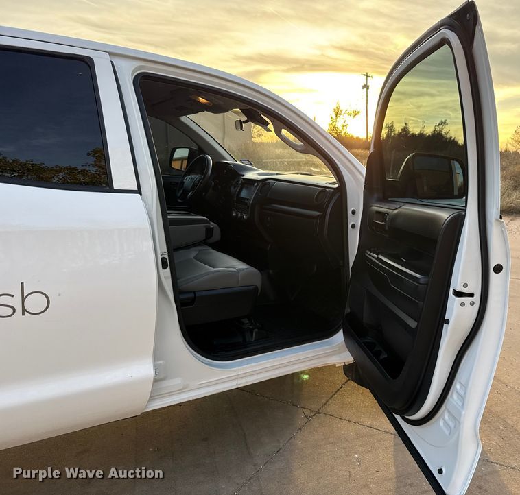 image for item EU5344 2020 Toyota Tundra Double Cab pickup truck