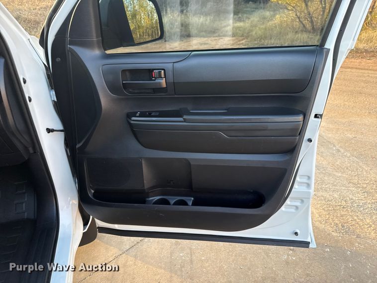 image for item EU5344 2020 Toyota Tundra Double Cab pickup truck