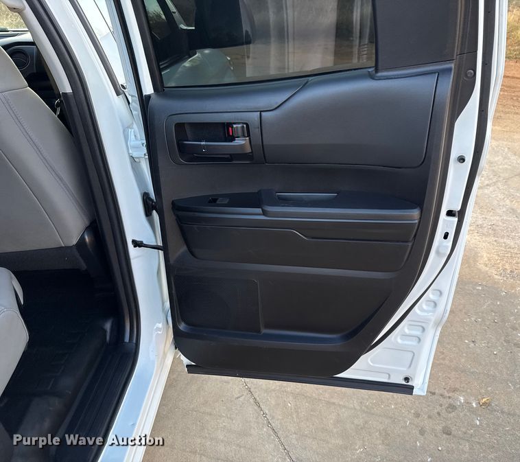 image for item EU5344 2020 Toyota Tundra Double Cab pickup truck