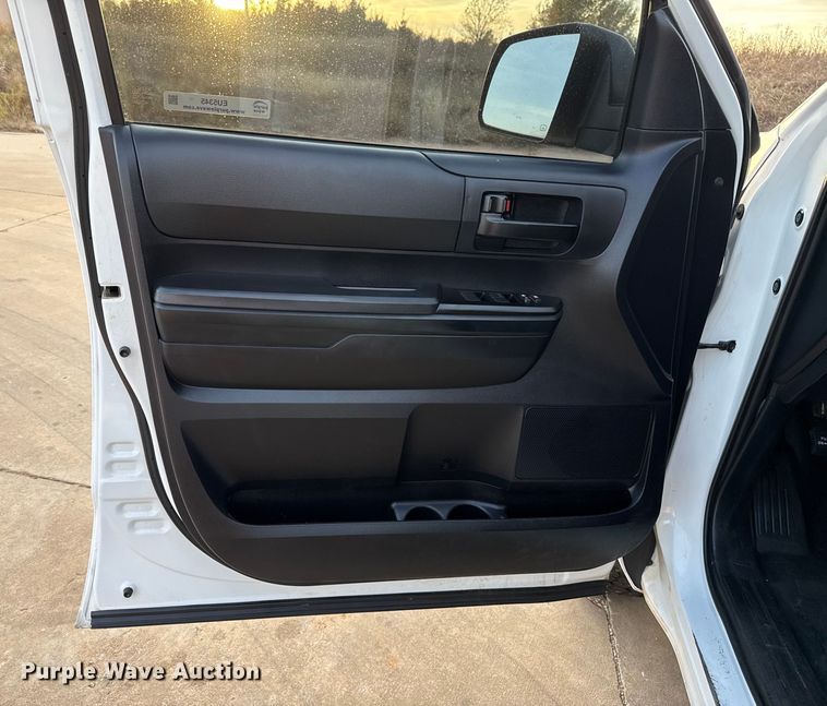 image for item EU5345 2020 Toyota Tundra Double Cab pickup truck