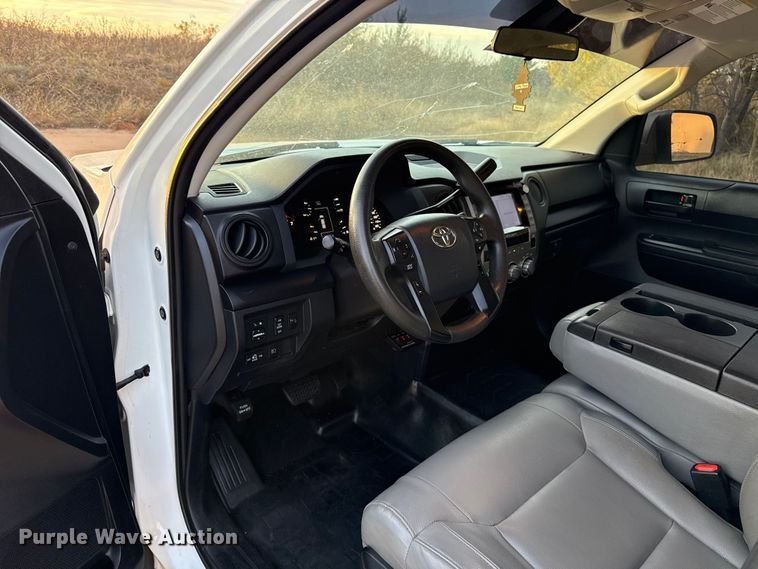 image for item EU5345 2020 Toyota Tundra Double Cab pickup truck