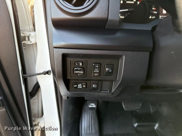 image for item EU5345 2020 Toyota Tundra Double Cab pickup truck