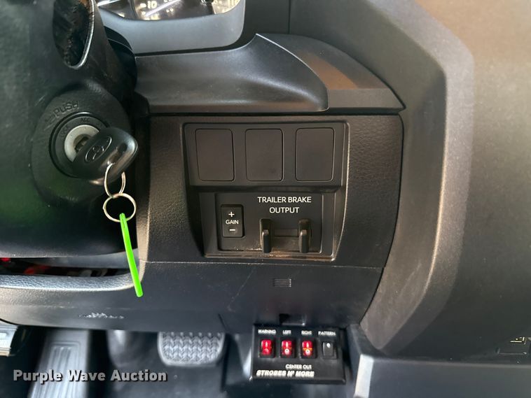 image for item EU5345 2020 Toyota Tundra Double Cab pickup truck