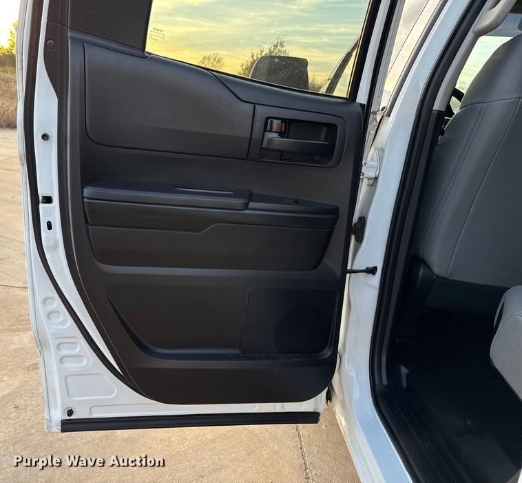 image for item EU5345 2020 Toyota Tundra Double Cab pickup truck