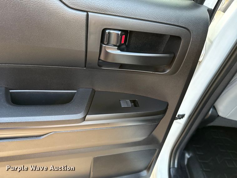 image for item EU5345 2020 Toyota Tundra Double Cab pickup truck