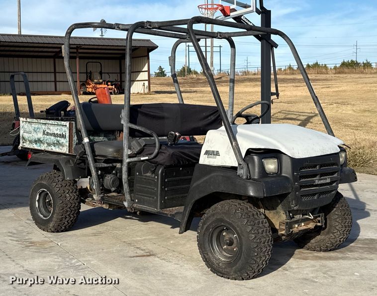 image for item EU5395 2007 Kawasaki Mule 3010 utility vehicle