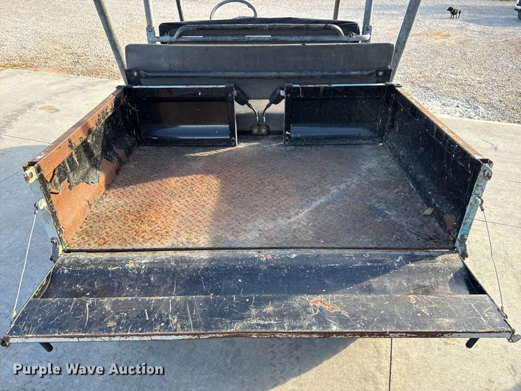 image for item EU5395 2007 Kawasaki Mule 3010 utility vehicle