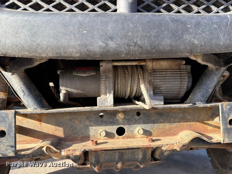 image for item EU5395 2007 Kawasaki Mule 3010 utility vehicle