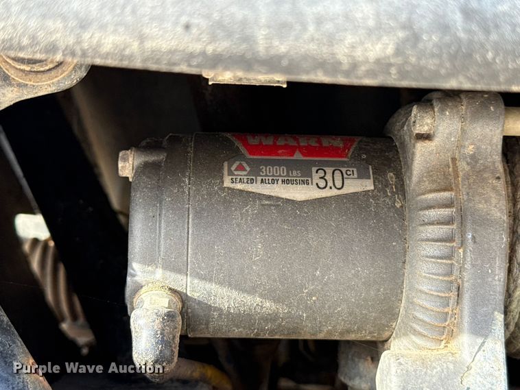 image for item EU5395 2007 Kawasaki Mule 3010 utility vehicle