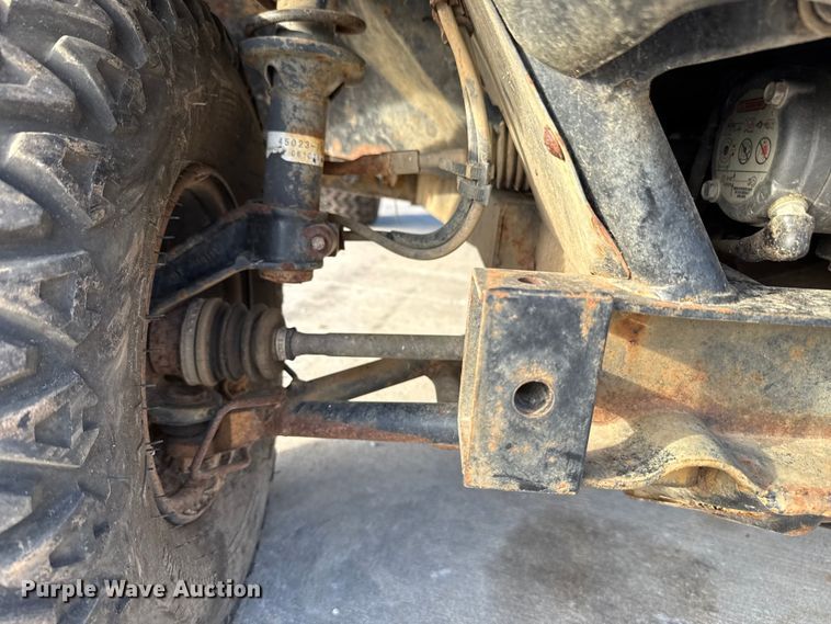 image for item EU5395 2007 Kawasaki Mule 3010 utility vehicle