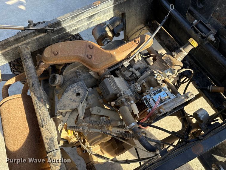 image for item EU5395 2007 Kawasaki Mule 3010 utility vehicle