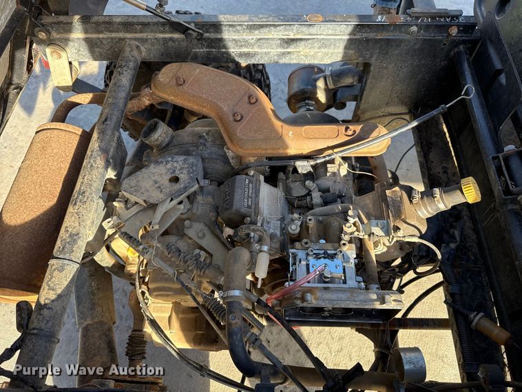 image for item EU5395 2007 Kawasaki Mule 3010 utility vehicle