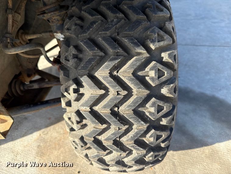 image for item EU5395 2007 Kawasaki Mule 3010 utility vehicle