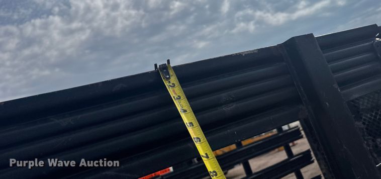 image for item EU6139 2009 Dodge Ram 5500 flatbed truck