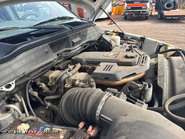 image for item EU6139 2009 Dodge Ram 5500 flatbed truck