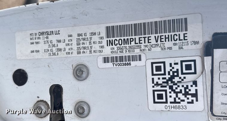 image for item EU6139 2009 Dodge Ram 5500 flatbed truck