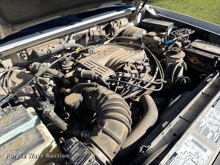 image for item EU6217 2001 Mercury Mountaineer SUV