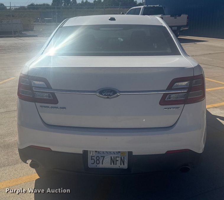 image for item EU6219 2015 Ford Taurus 