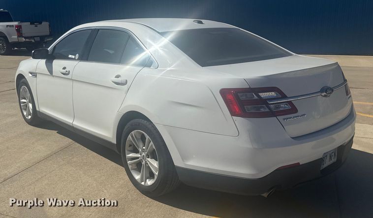 image for item EU6219 2015 Ford Taurus 