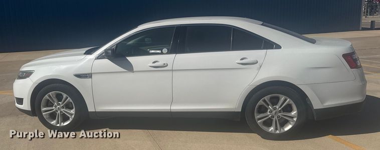 image for item EU6219 2015 Ford Taurus 