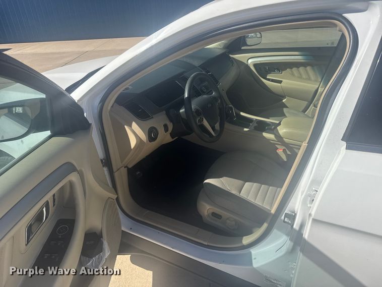 image for item EU6219 2015 Ford Taurus 