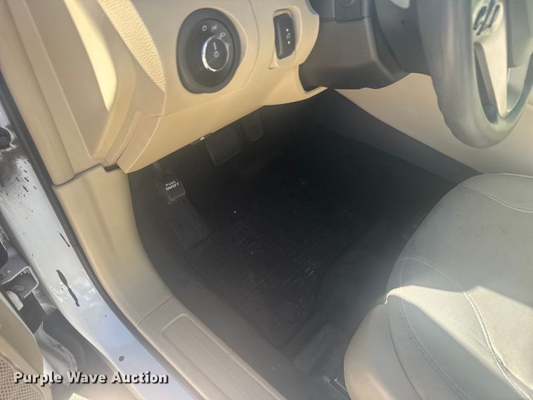 image for item EU6219 2015 Ford Taurus 