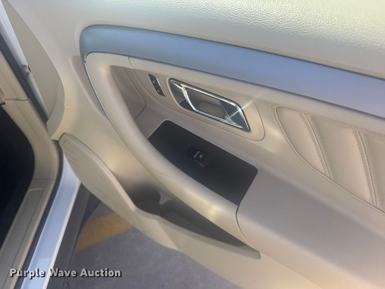 image for item EU6219 2015 Ford Taurus 