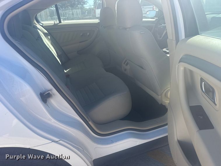 image for item EU6219 2015 Ford Taurus 