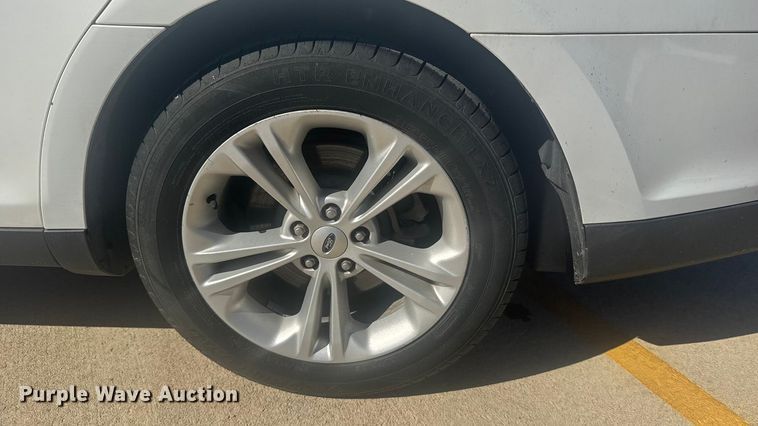 image for item EU6219 2015 Ford Taurus 