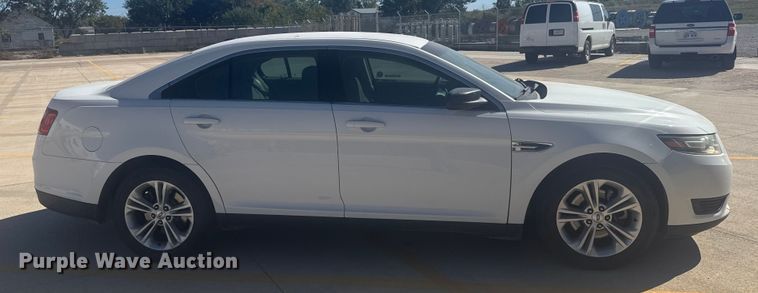 image for item EU6220 2015 Ford Taurus 