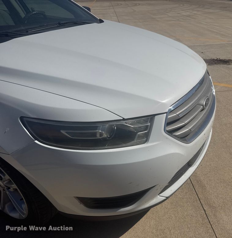 image for item EU6220 2015 Ford Taurus 